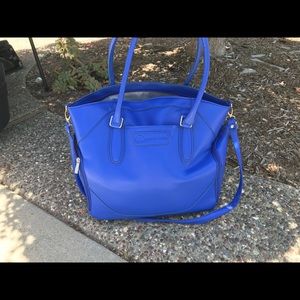 Sarah Wells breast pump bag